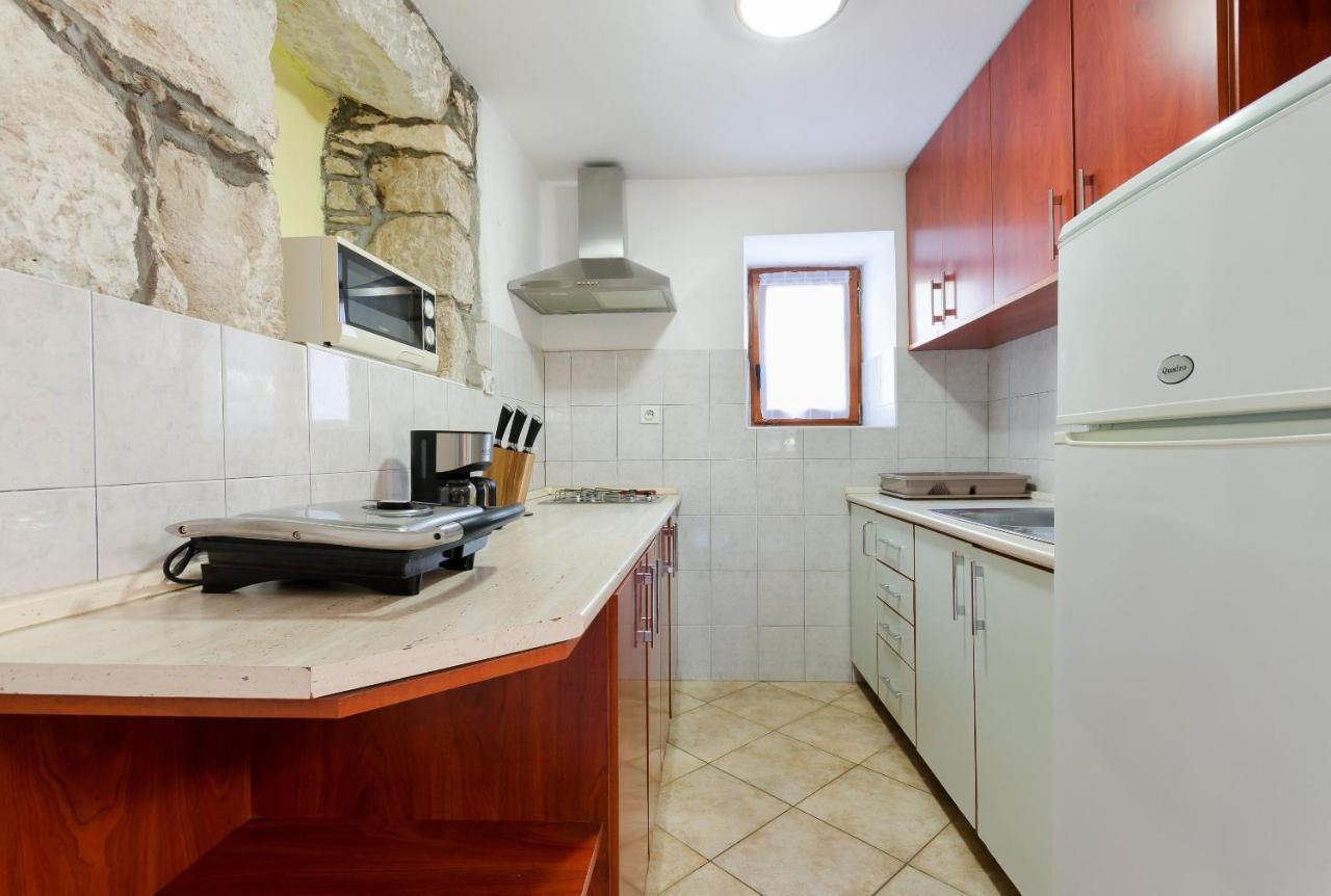 Apartment Josip Plomin Eksteriør bilde
