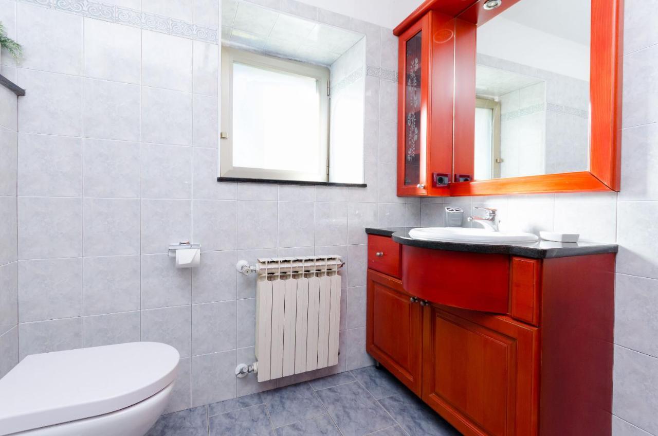 Apartment Josip Plomin Eksteriør bilde